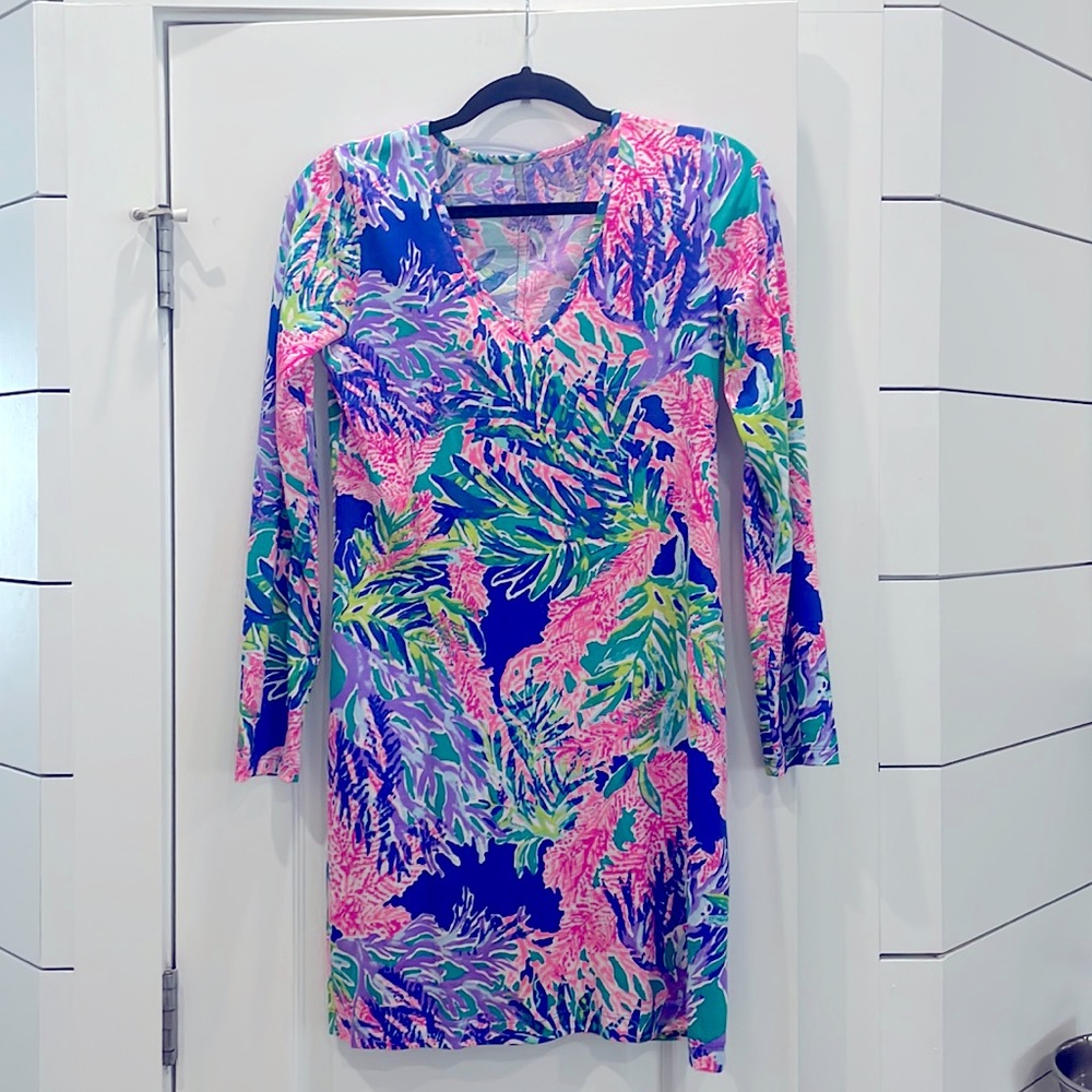 NWOT Lilly Pulitzer long sleeve V-neck dress